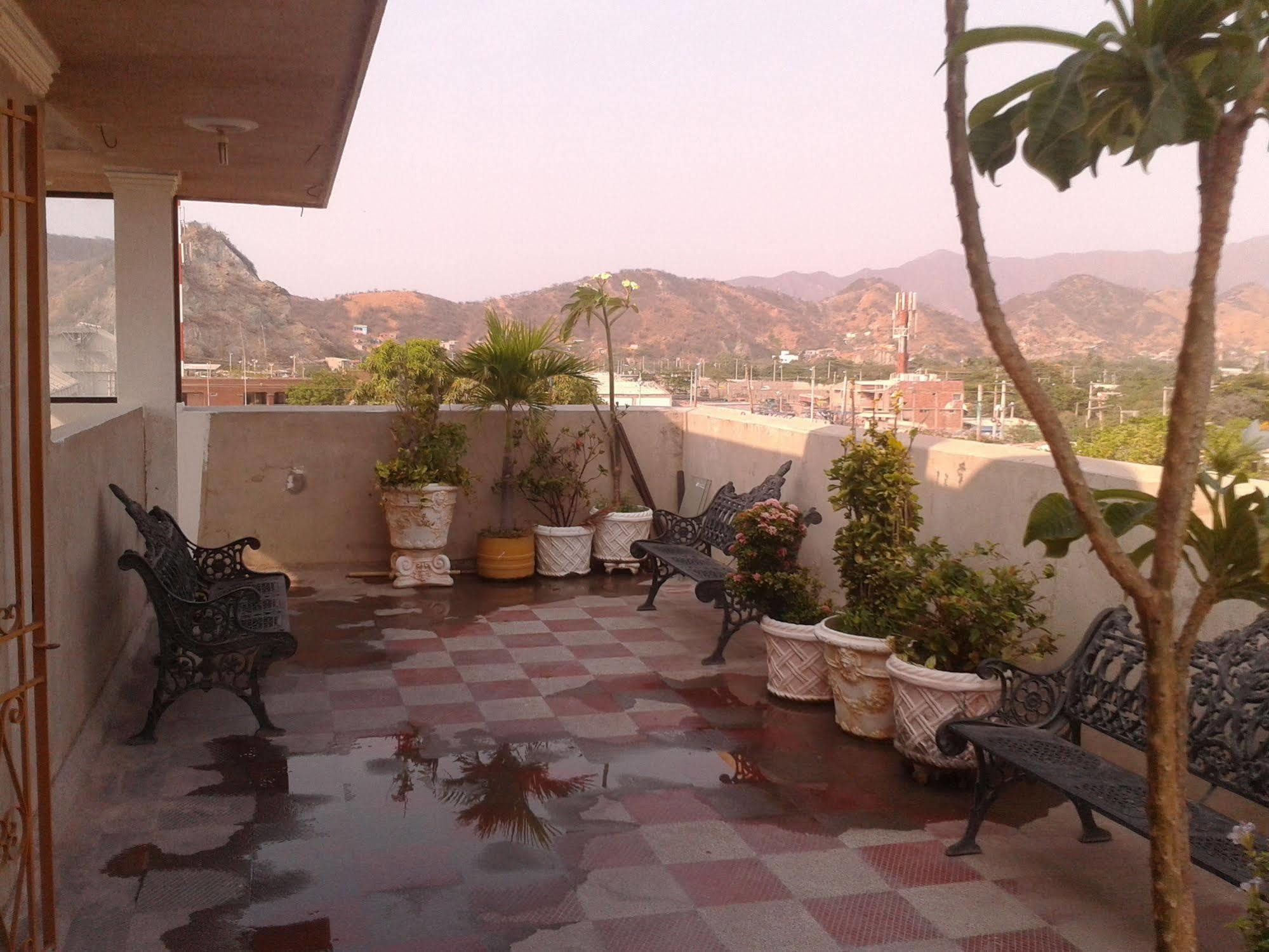 Hospederia Casa Familiar Hotel Santa Marta  Eksteriør billede